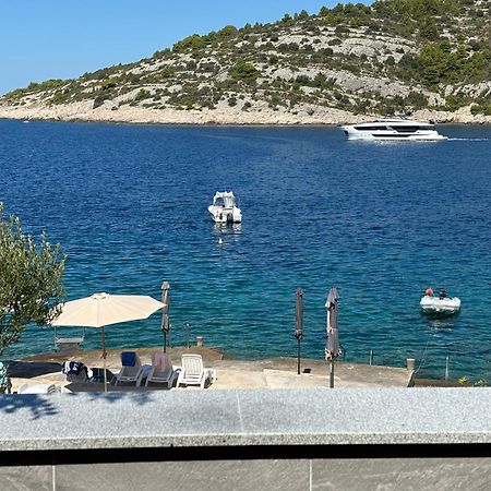Apartments puntaplanka direkt am meer Rogoznica  Bagian luar foto