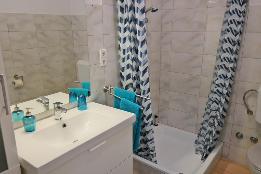Apartments puntaplanka direkt am meer Rogoznica  Bagian luar foto