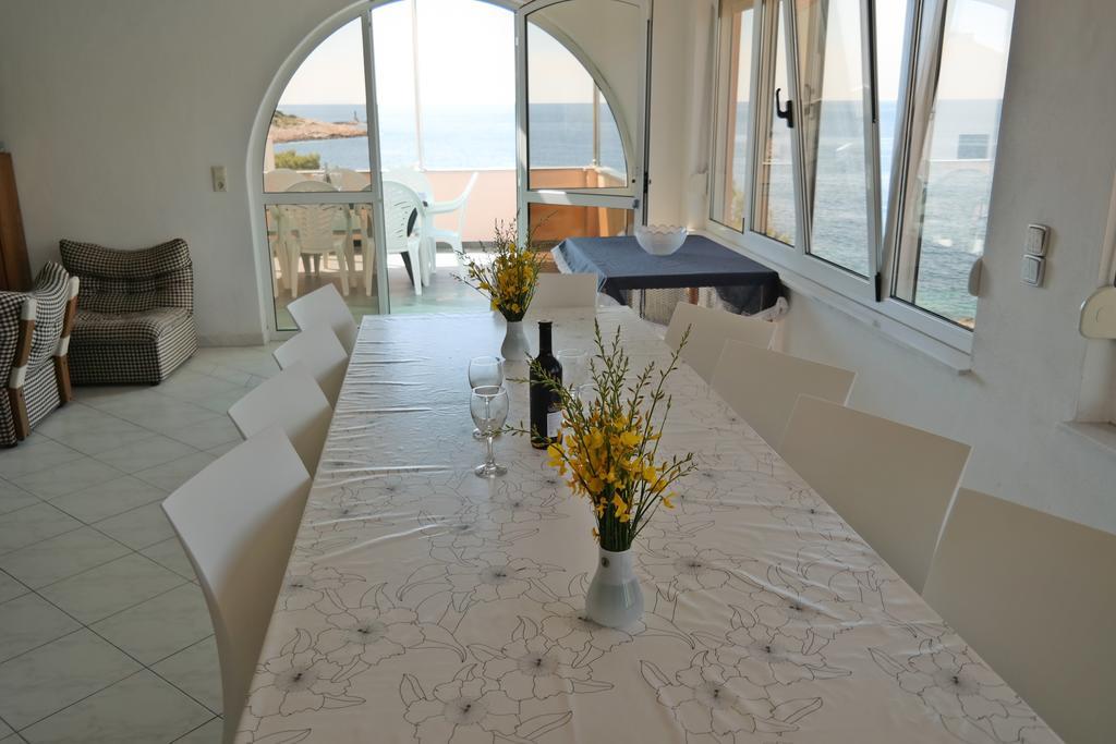 Apartments puntaplanka direkt am meer Rogoznica  Bagian luar foto