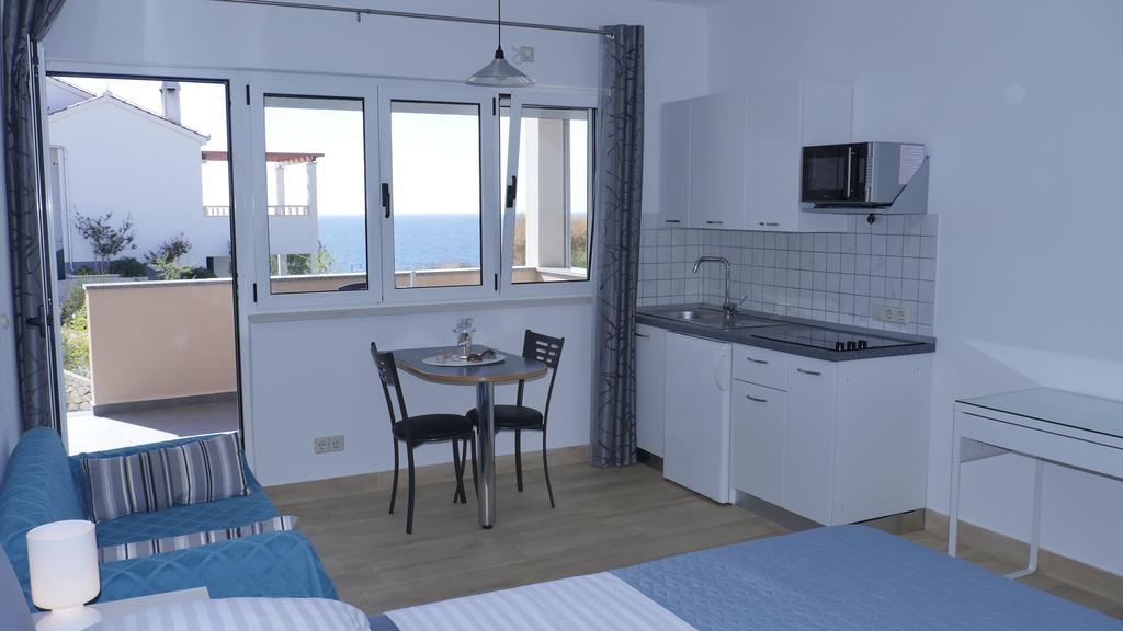 Apartments puntaplanka direkt am meer Rogoznica  Bagian luar foto